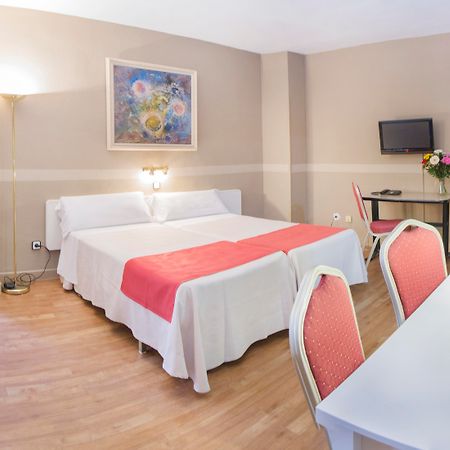 Tribu Malasana Madrid Exteriér fotografie